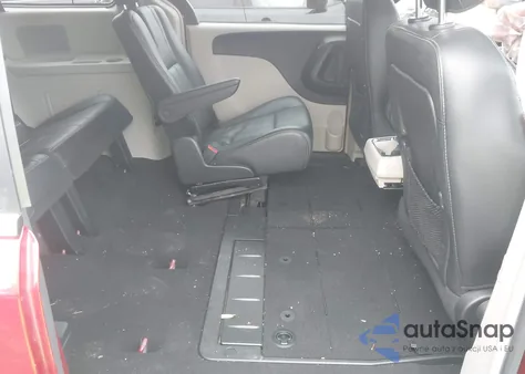 2016 Chrysler Town & Country Touring из США, поврежденный, VIN 2C4RC1BG2GR198482